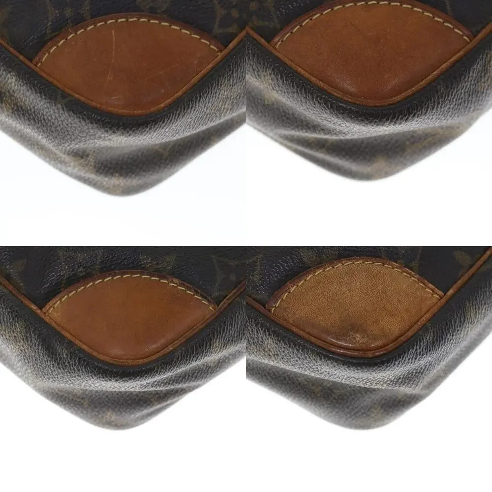 Louis Vuitton height width